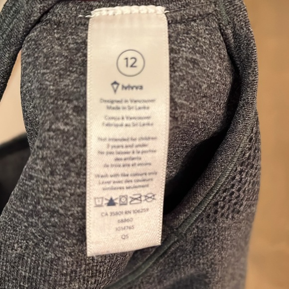 Grey iviva workout tank top w/ a built-in bra - Picture 3 of 3